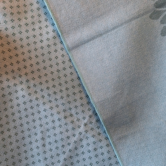 🅱️🅾️G🅾️ Easyoga Titanium Yoga Mat Towel - Picture 5 of 5